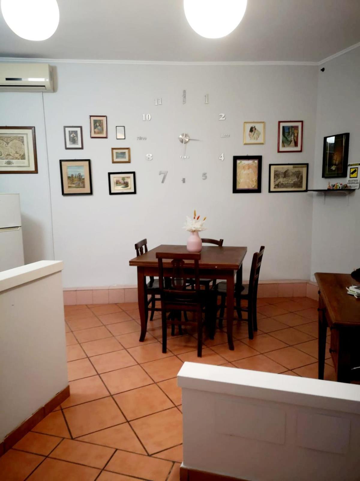 Happy House In Piazza Zama Hotel - Rome — Photos 3